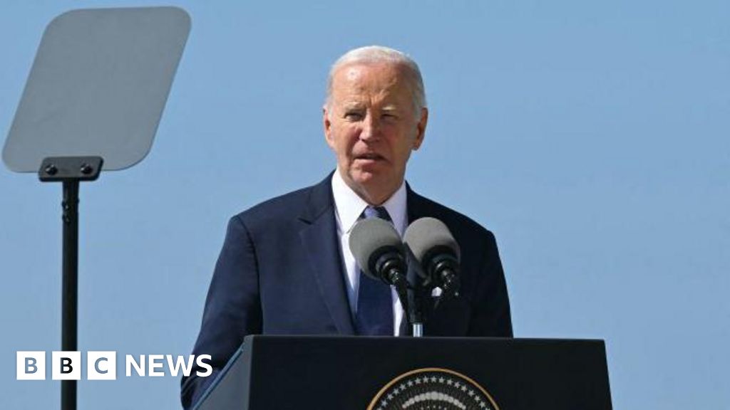 Biden apologises to Zelensky for delay in Ukraine military aid