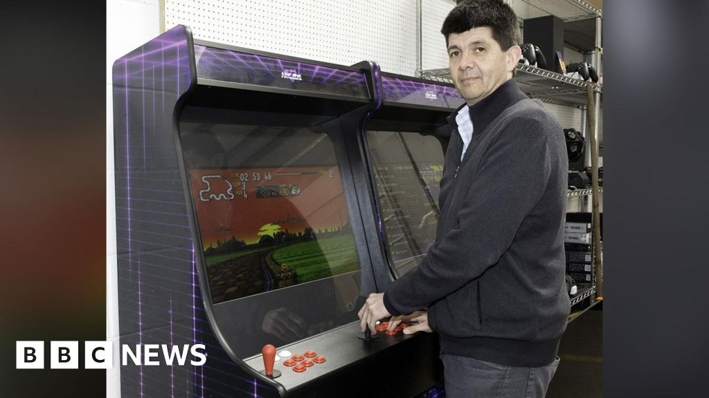 Liverpool gaming business liquidates, putting arcade machines up for auction