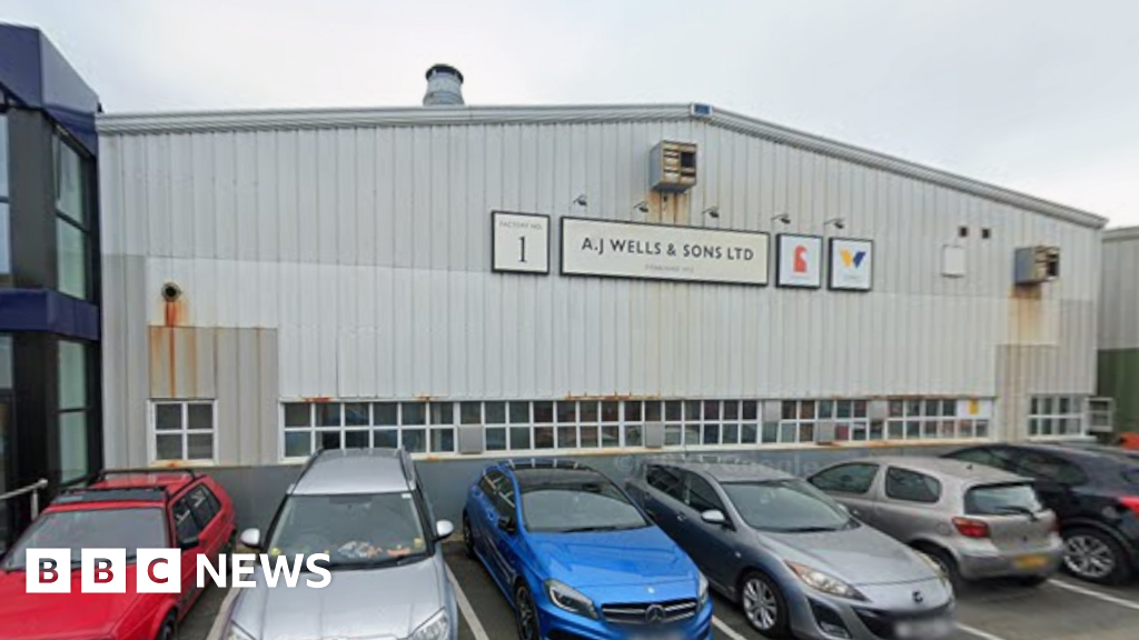 Isle of Wight company fined £200,000 after man's leg amputation