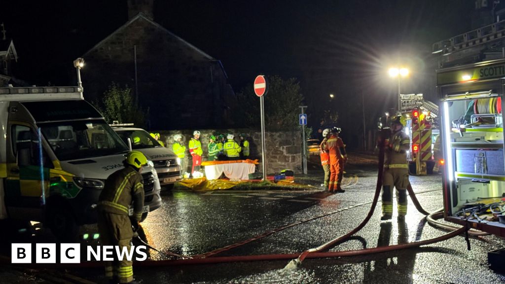 One dead after explosion at flats in Alloa