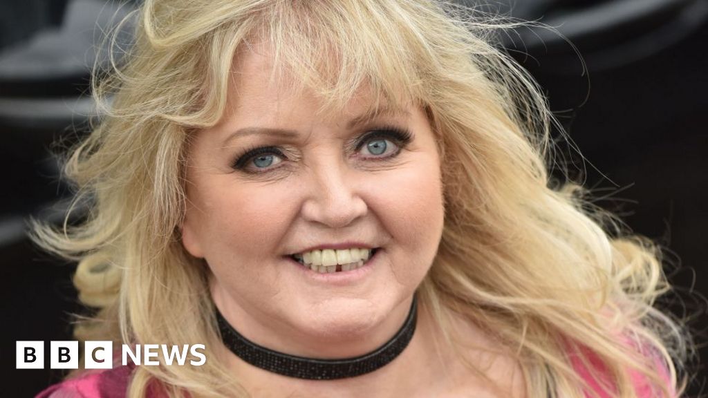 Singer Linda Nolan dies aged 65