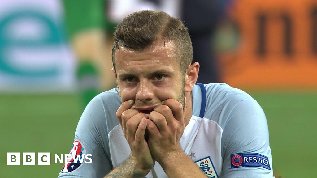 England Knocked Out Of Euro 2016 By Iceland In One Of The Great Upsets Bbc News 
