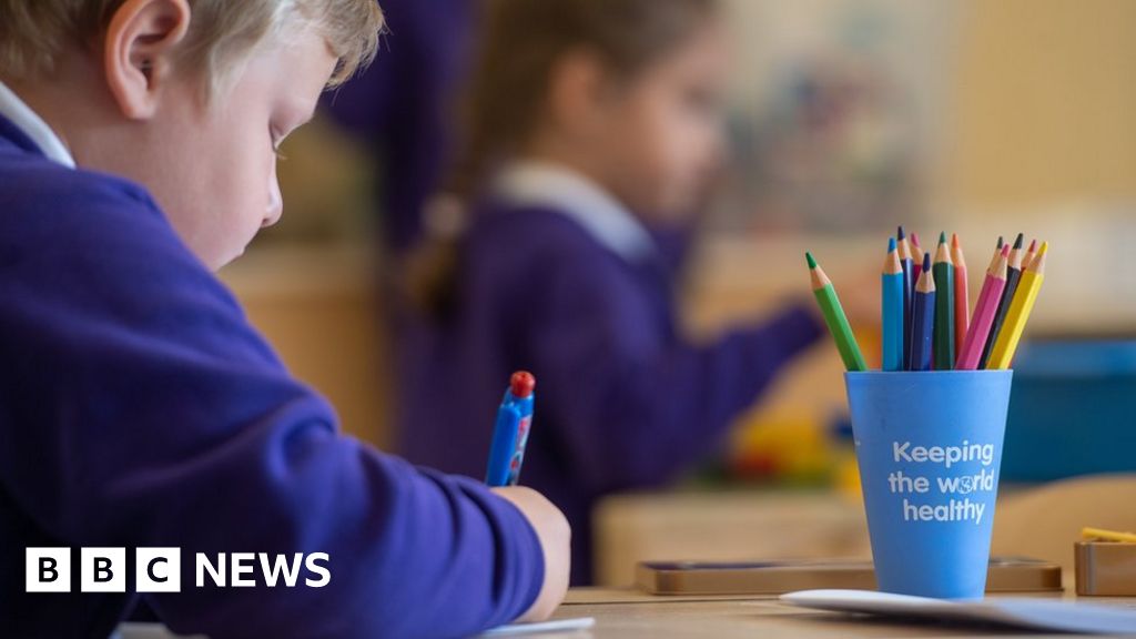 Coronavirus: Parents' fears as first schools in England to reopen