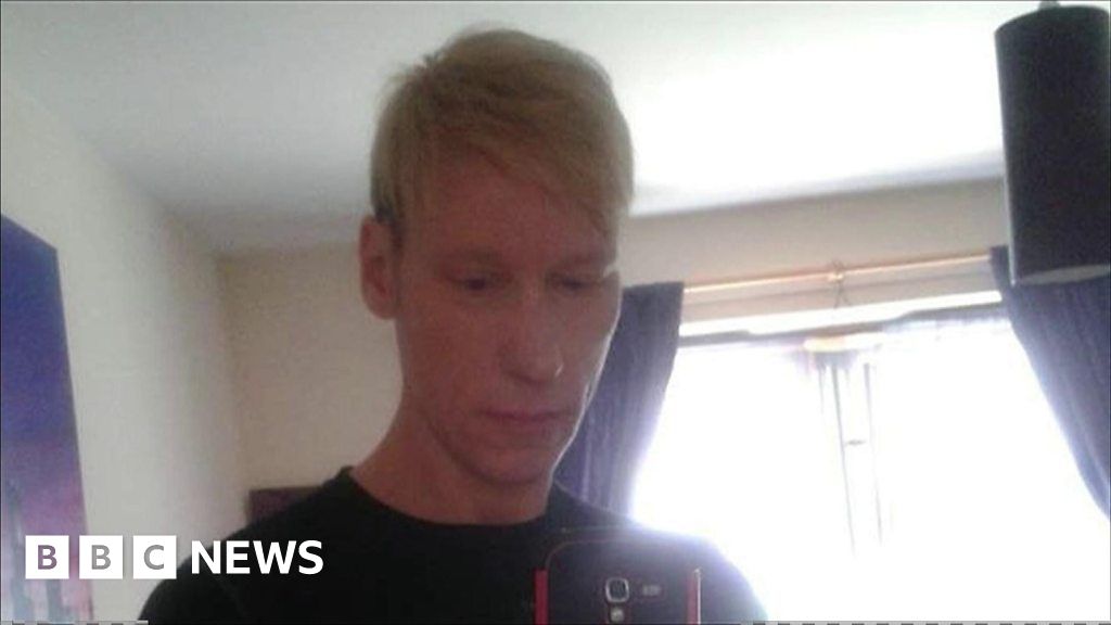 Stephen Port Trial Alleged Serial Killer S 999 Call Played To Jury Bbc News