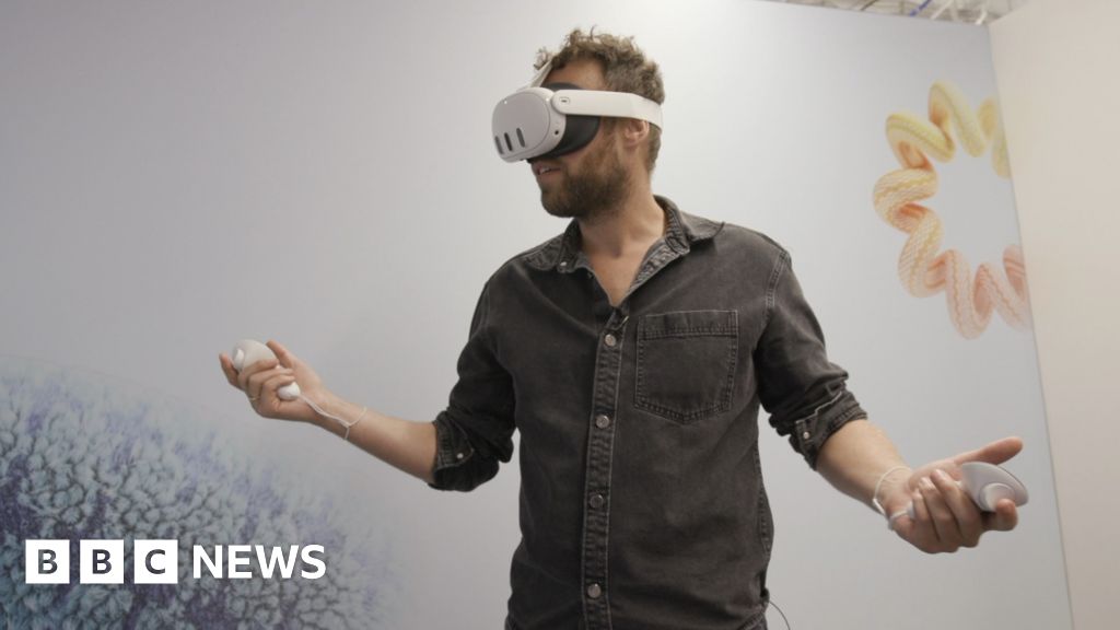 Първият път когато опитах VR отидох на игра с влакче