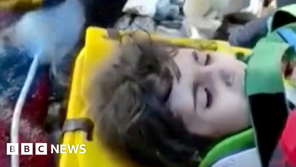 Video shows young girl rescued week after Turkey quake