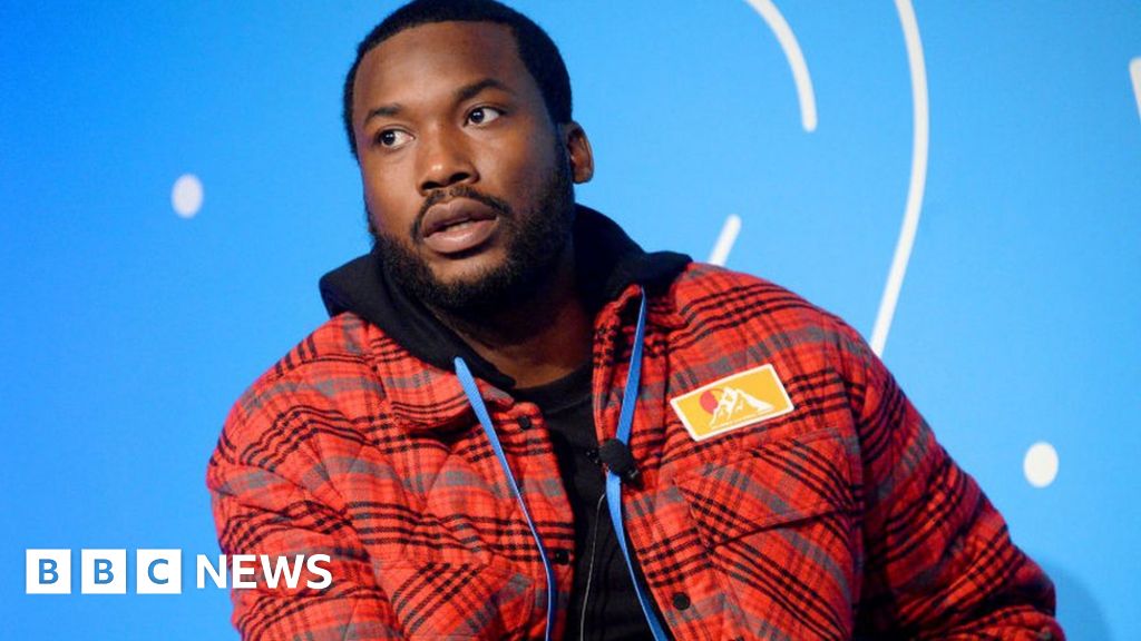 VIDEO: Meek Mill Sits With The President Of Ghana Nana Akufo Addo & Speaks  About Linking Prison Reform Project To Ghana - Fashion GHANA