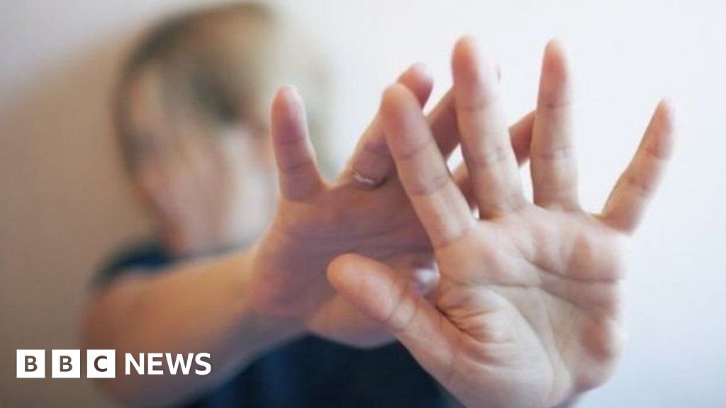 Domestic violence survivor tells of shower phobia