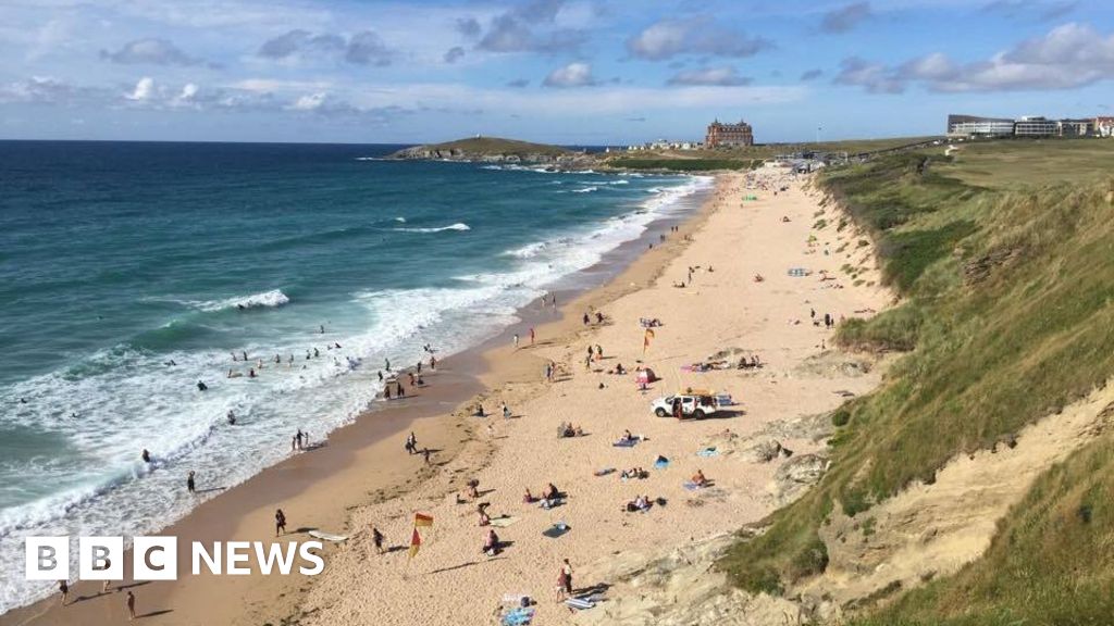 Pop Up Brothels In Newquay Holiday Lets Prompts Police Warning Bbc News