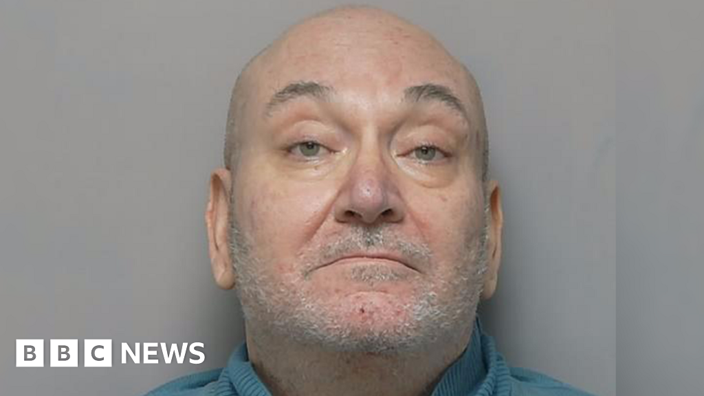 Portsmouth man jailed for meat cleaver attack on ambulance driver BBC