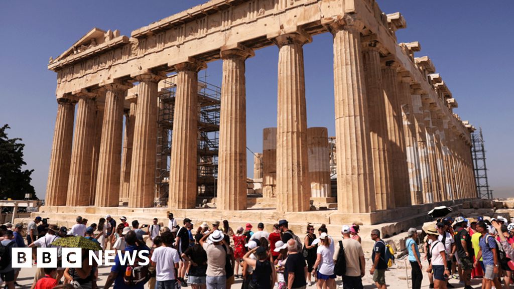 Fala upałów w Europie: Silne upały doprowadziły do ​​zamknięcia Akropolu w Grecji