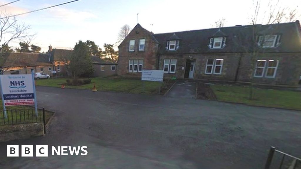 GP shortage halts admissions to Lockhart Hospital in Lanark BBC News