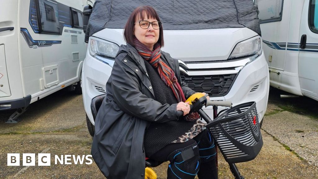 Essex mobility scooter user says bus rules discriminatory BBC News
