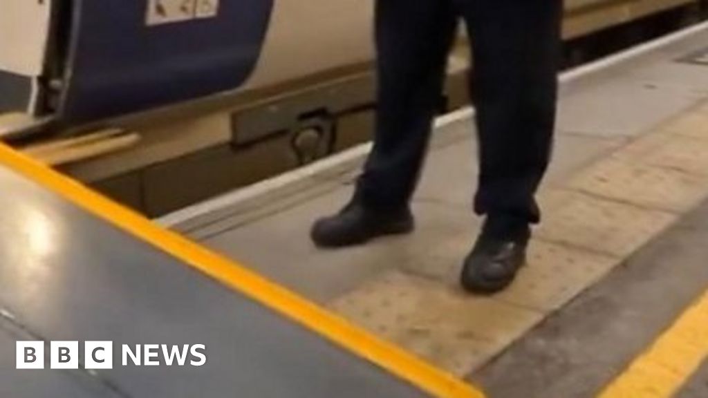 Wheelchair user unable to board train