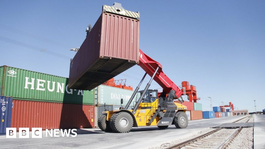 Tariffs on hold in early US-China trade deal