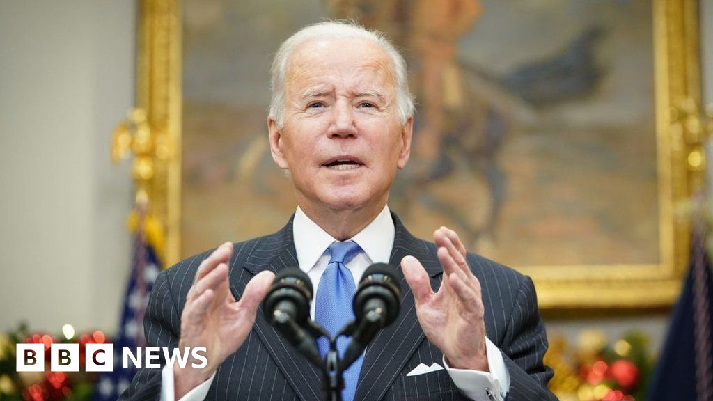 Covid: Omicron lockdown not needed for now, Biden says