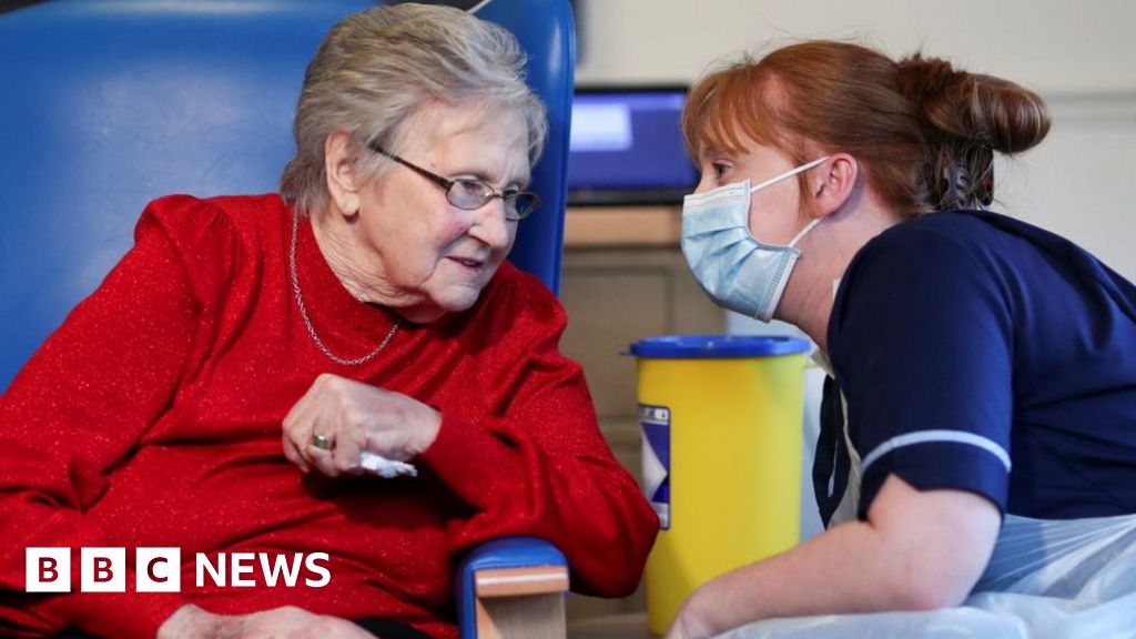 Covid in Scotland 'Well over half' of care home residents vaccinated
