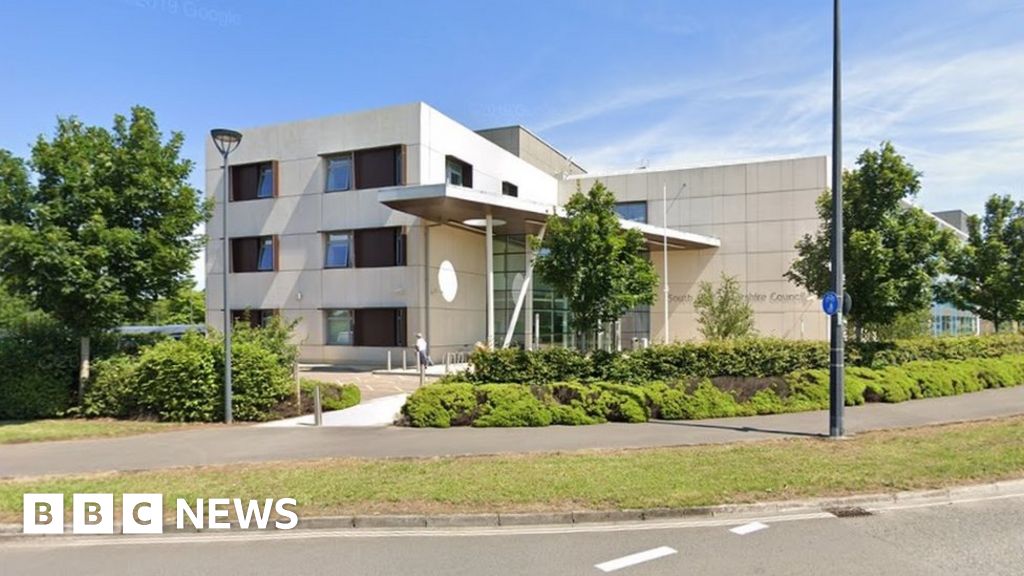 Gloucestershire Council staff leave after data breaches