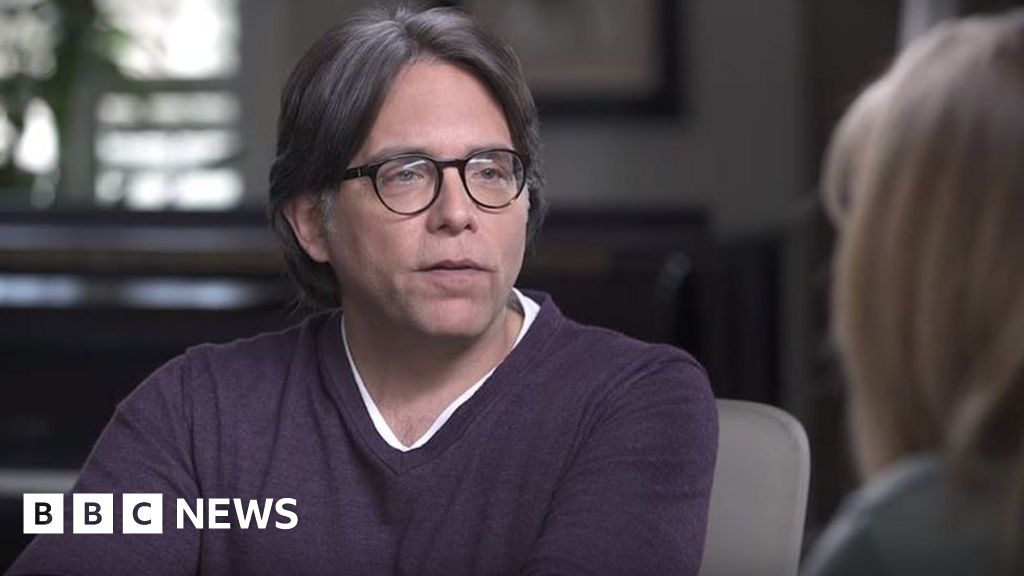 Keith Raniere Nxivm Leader Charged With Sex Trafficking Bbc News