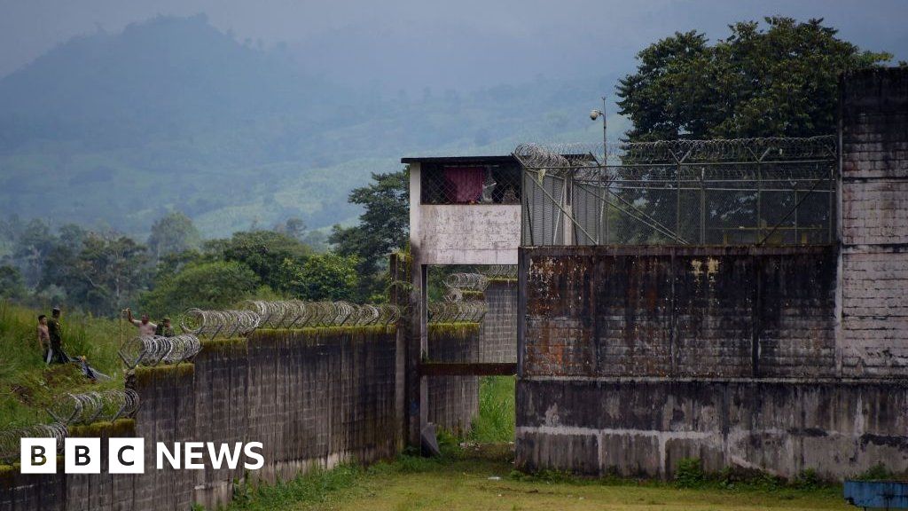 Ecuador jail violence: Fight at Bellavista kills 13