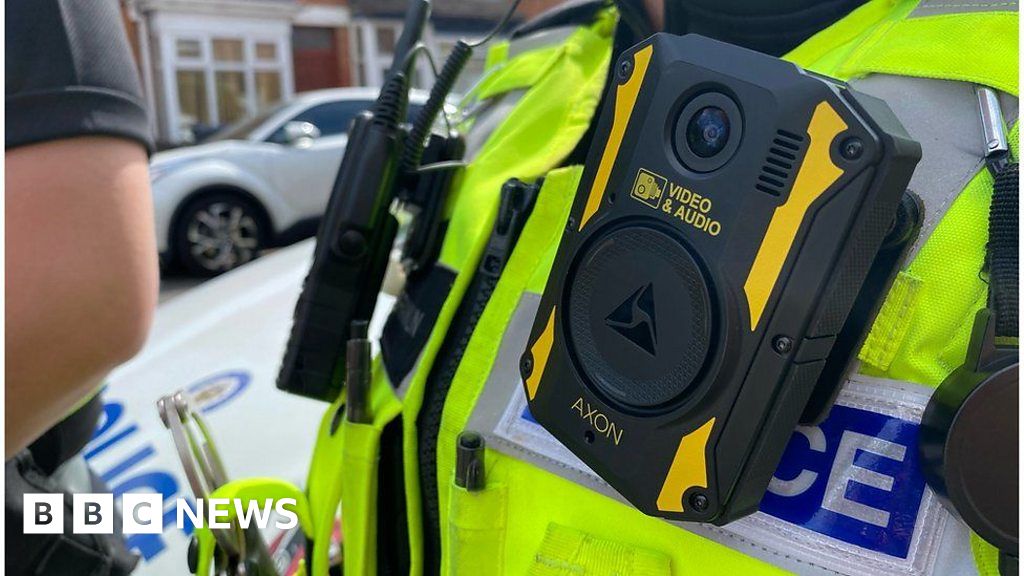 West Midlands Police Bodycam Footage To Be Live Streamed 8980