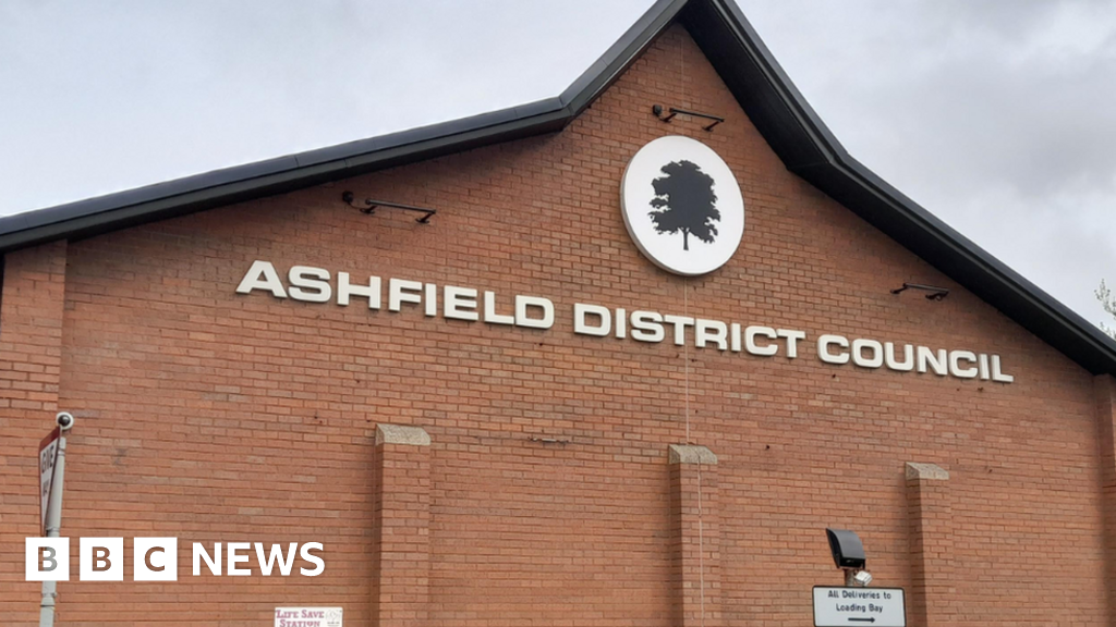 Ashfield District Council begins consultation on catcalling ban