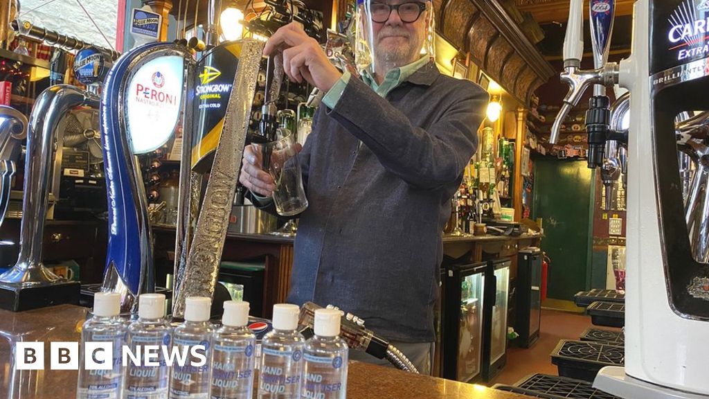 Pubs and hairdressers reopen in Scotland