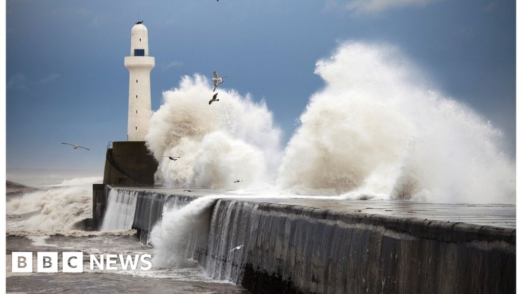 Climate change: Sudden heat increase in seas around UK and Ireland