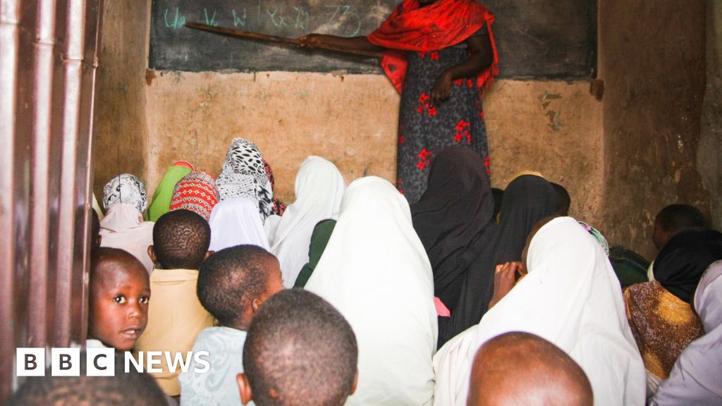 Nigeria Schools Kaduna Primary Teachers Fail Pupils Exam Bbc News