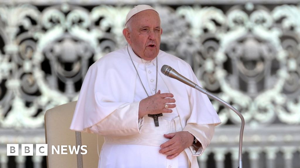 Pope Francis: Pontiff to miss weekly Sunday blessing after operation