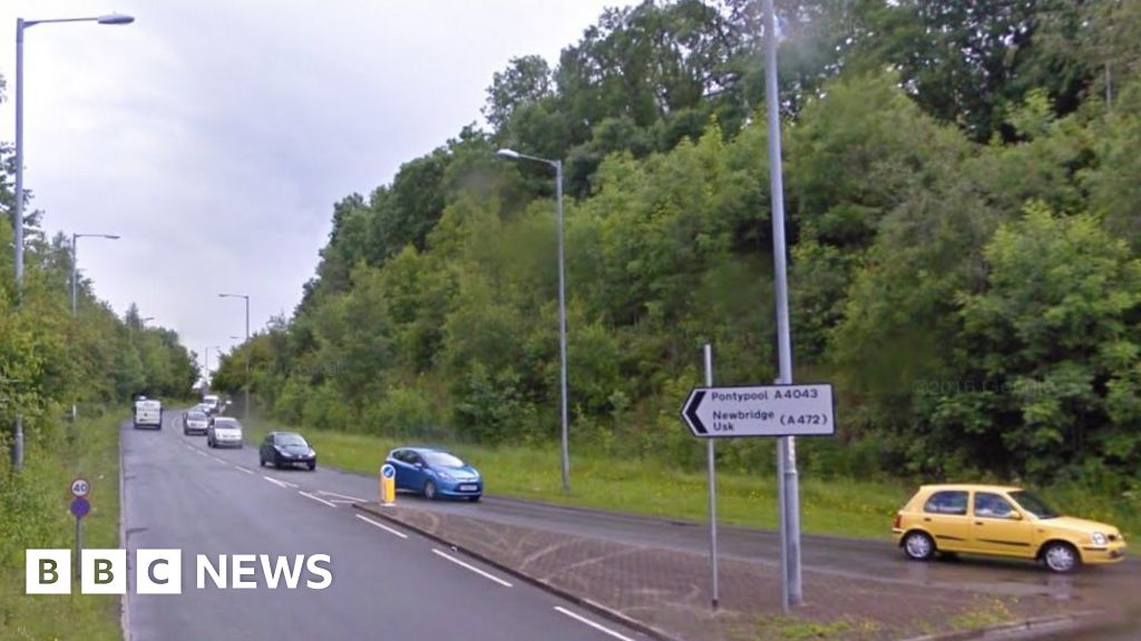 car crash south wales four seriously hurt in three car crash near pontypool news car crash south wales four seriously hurt in three car crash near pontypool news