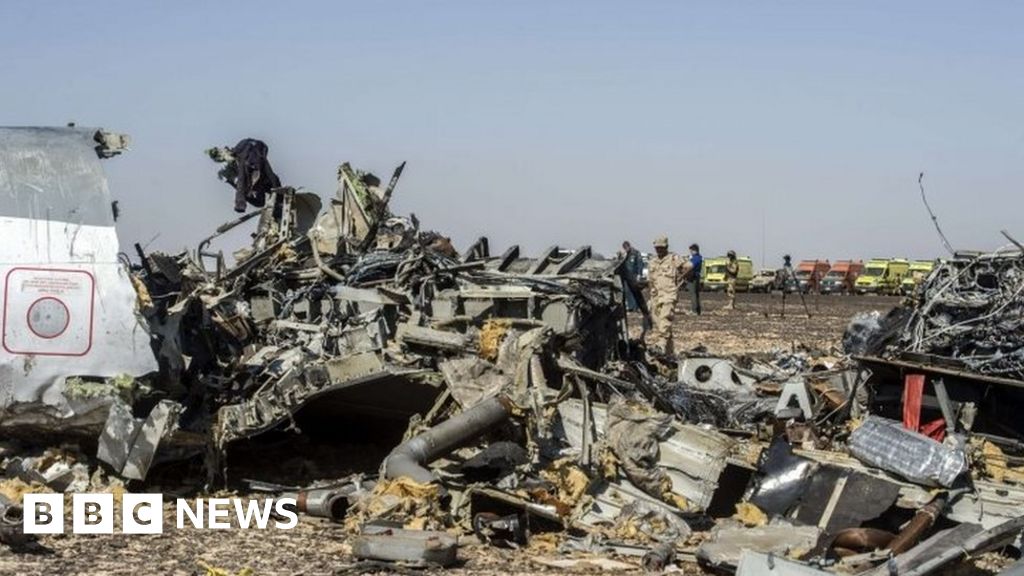 Sinai Crash: Russia Extends Search Area And Uses Drones - BBC News