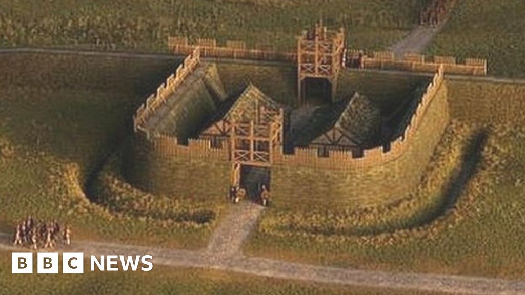 Archaeologists discover remains of Roman fortlet near Clydebank