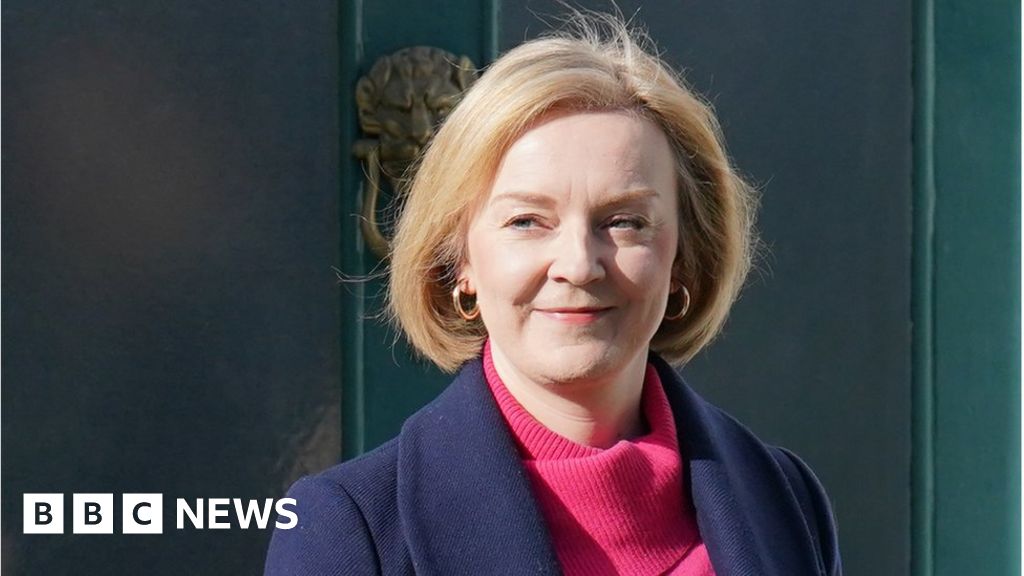 Liz Truss urges PM to cut taxes and benefit increases