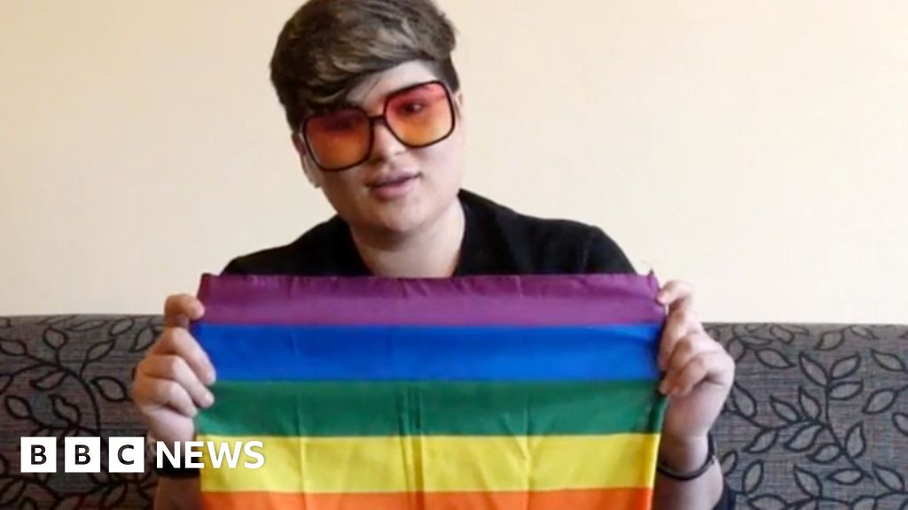 ‘I want to see the rainbow flag raised in Iran’