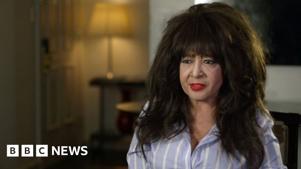 Ronettes Release New Track 50 Years On Bbc News