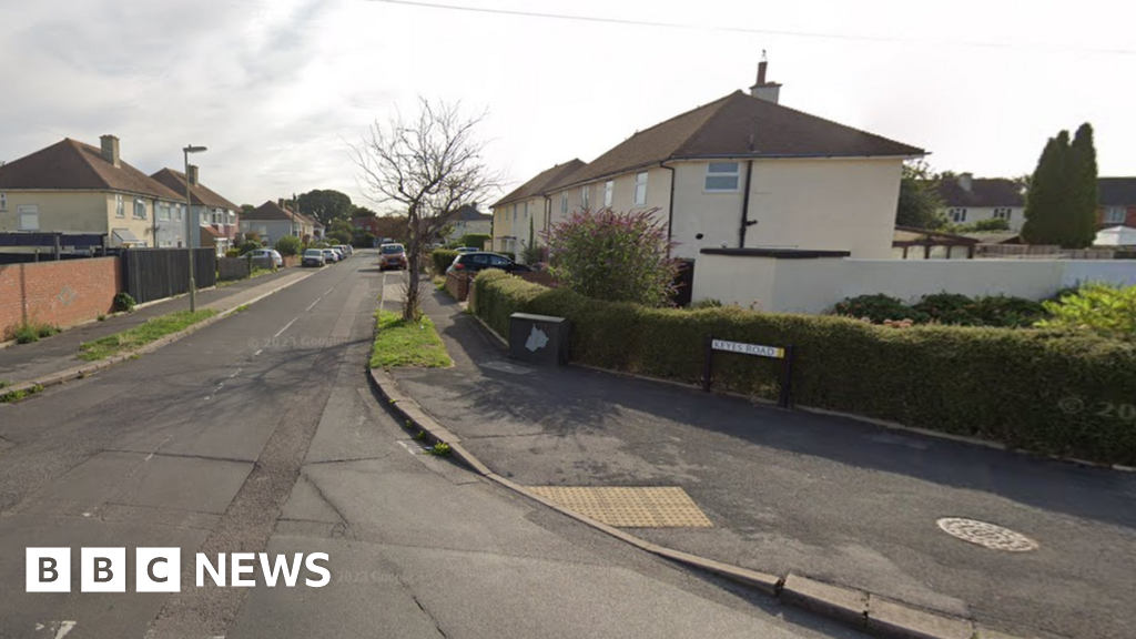 Gosport murder investigation Two more men held over death BBC News