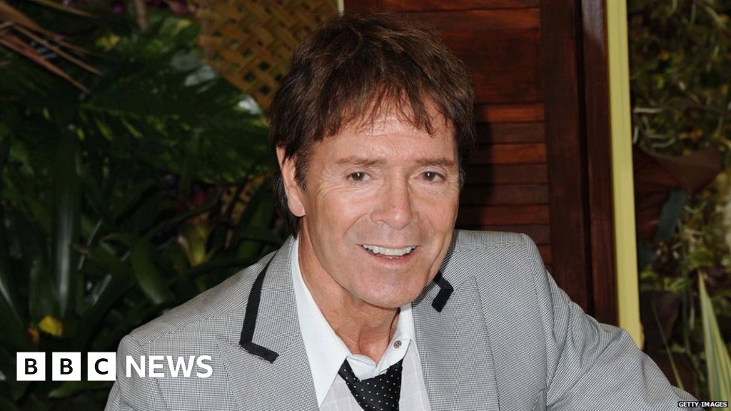 Sir Cliff's Fears Over Ticket Sales - Bbc News