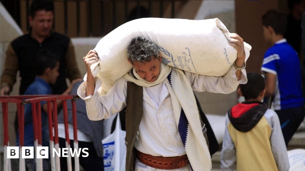 Yemen war: WFP accuses Houthi rebels of diverting food aid ...