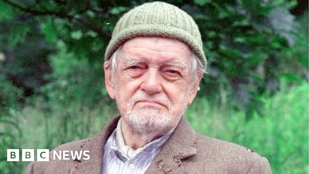 Compo costume from Last of the Summer Wine up for auction