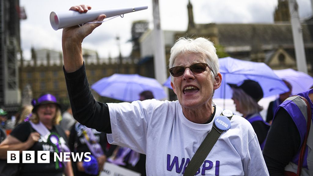 Women hit by pension age rise push for higher payout