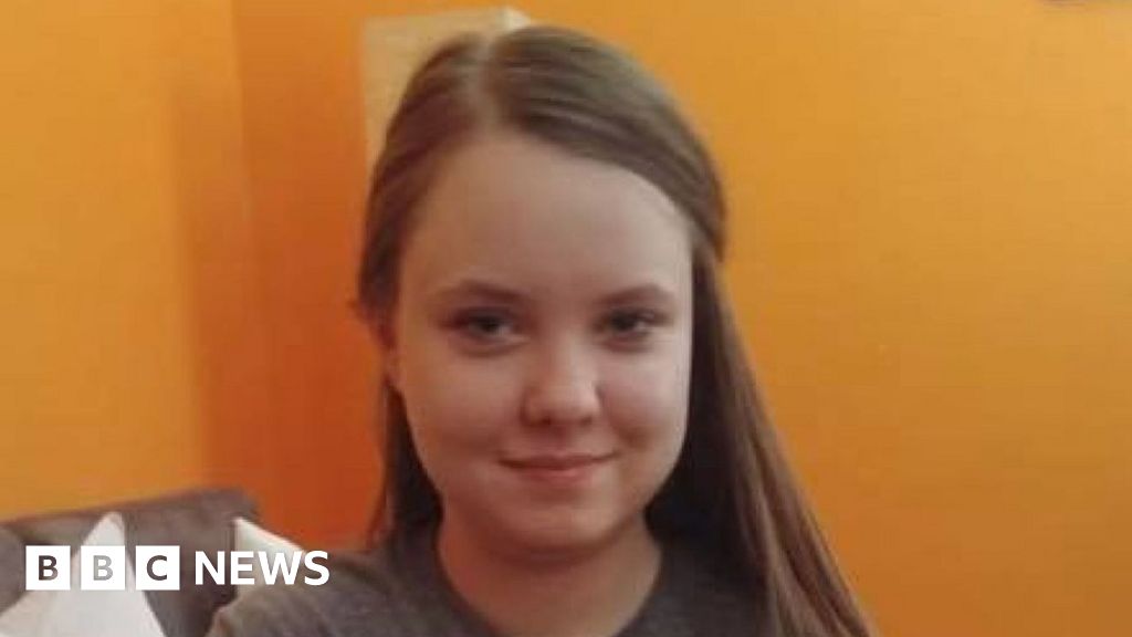Victoria Grabowski: search for New York teen, 16, missing in the UK