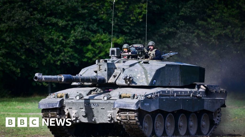 Ukraine: Military hardware donations weaken Army – UK chief