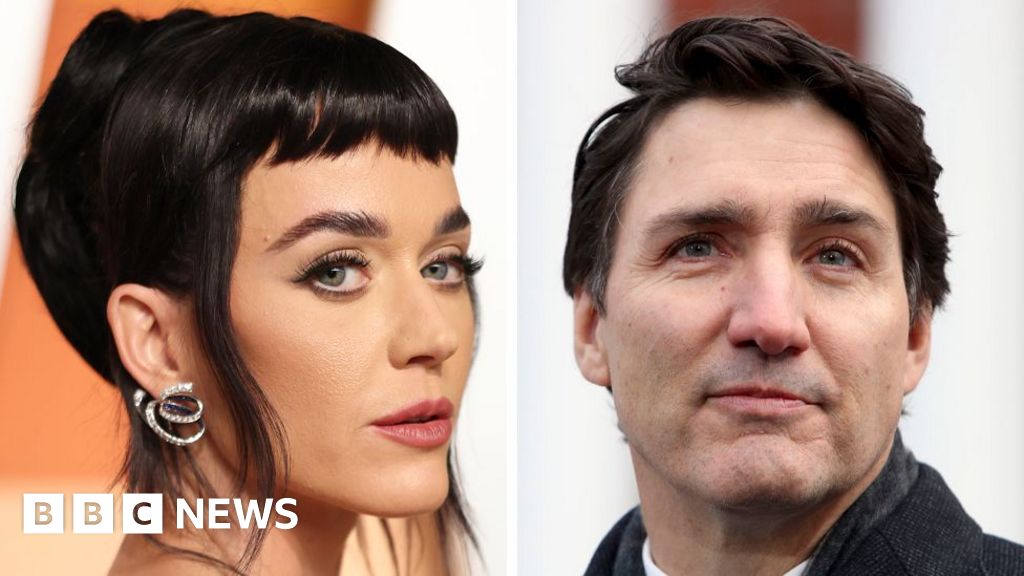 Katy Perry and Justin Trudeau pictured holding hands at Paris event Katy Perry and Justin Trudeau pictured holding hands at Paris event