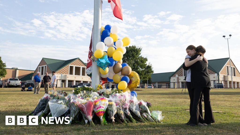 Boy, 14, faces court over Georgia school shooting