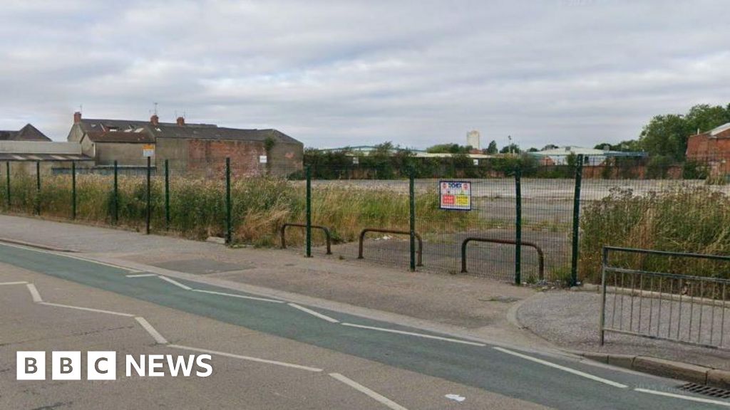 Hull council plans 'temporary' 450-space car park on empty site
