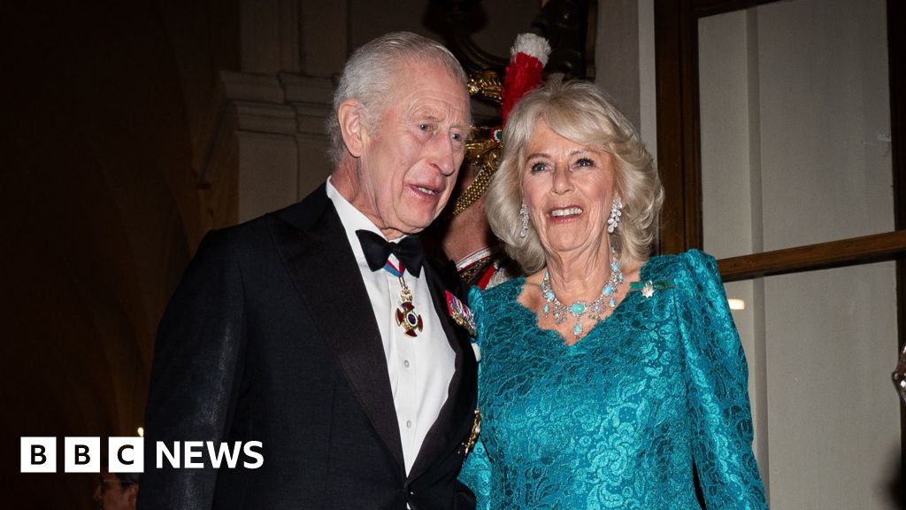 Speeches in Italian and wedding anniversary mark King's visit to ...