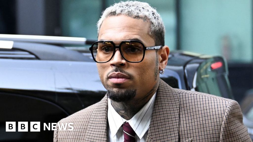 Chris Brown in court to face more assault charges