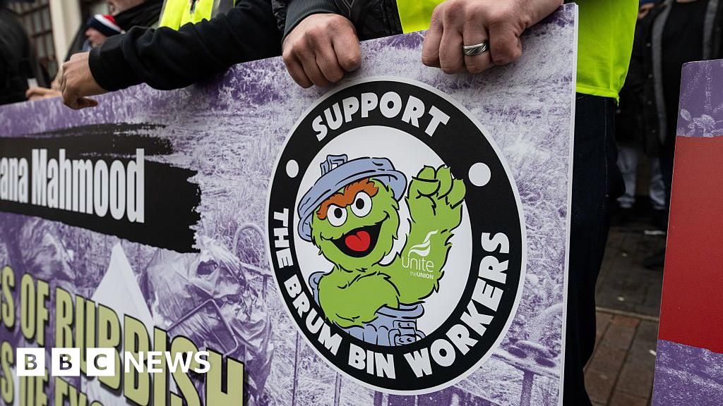 Unite fined £265k over bin strike protests