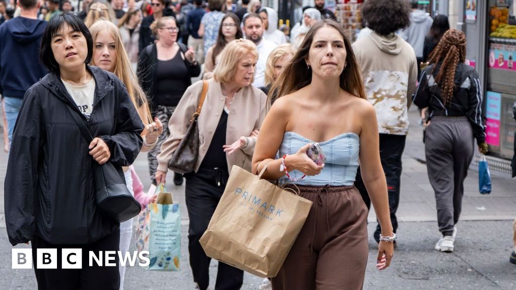 Plans to ban traffic on Oxford Street announced